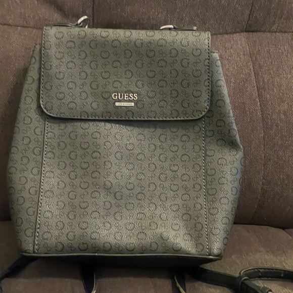 Guess Backpack - Picture 1 of 2